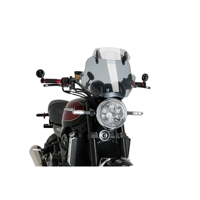 %TREND W/VISOR WSCREEN UNIVERSAL L.SMOKE