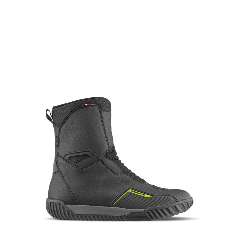 G.ESCAPE  GORE-TEX BLACK SIZE : 44.5