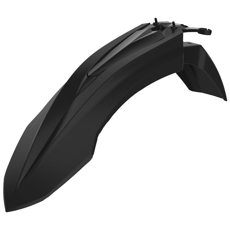 FR FEND BLK BETA (11+19) X TRAINER (15+19)