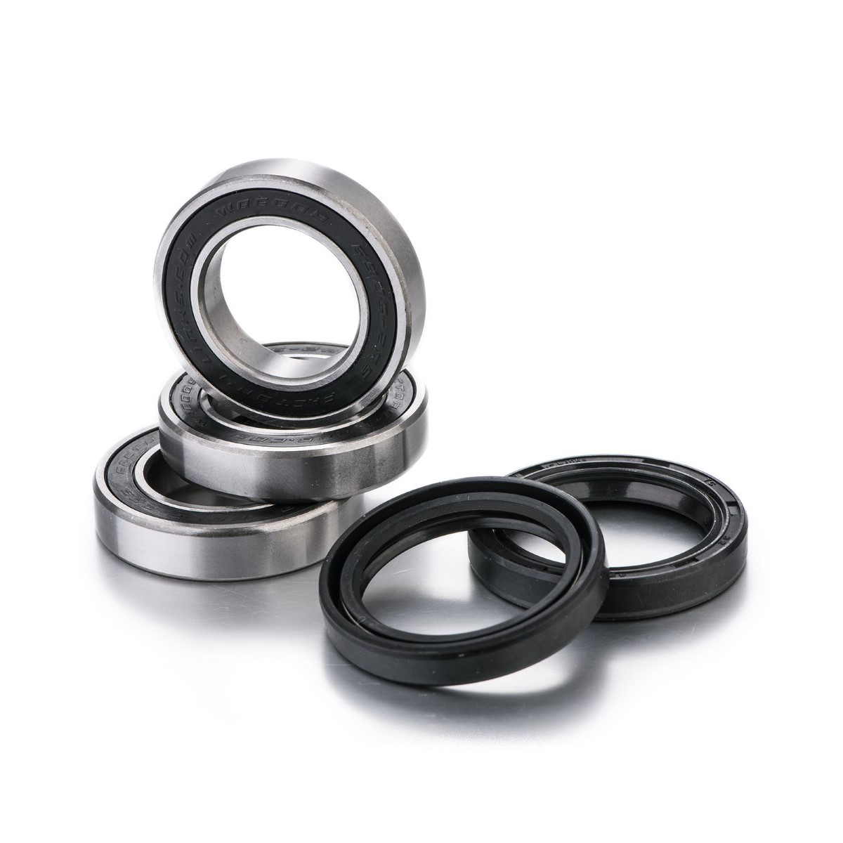 REAR WHEEL BEARING KIT SUZUKI