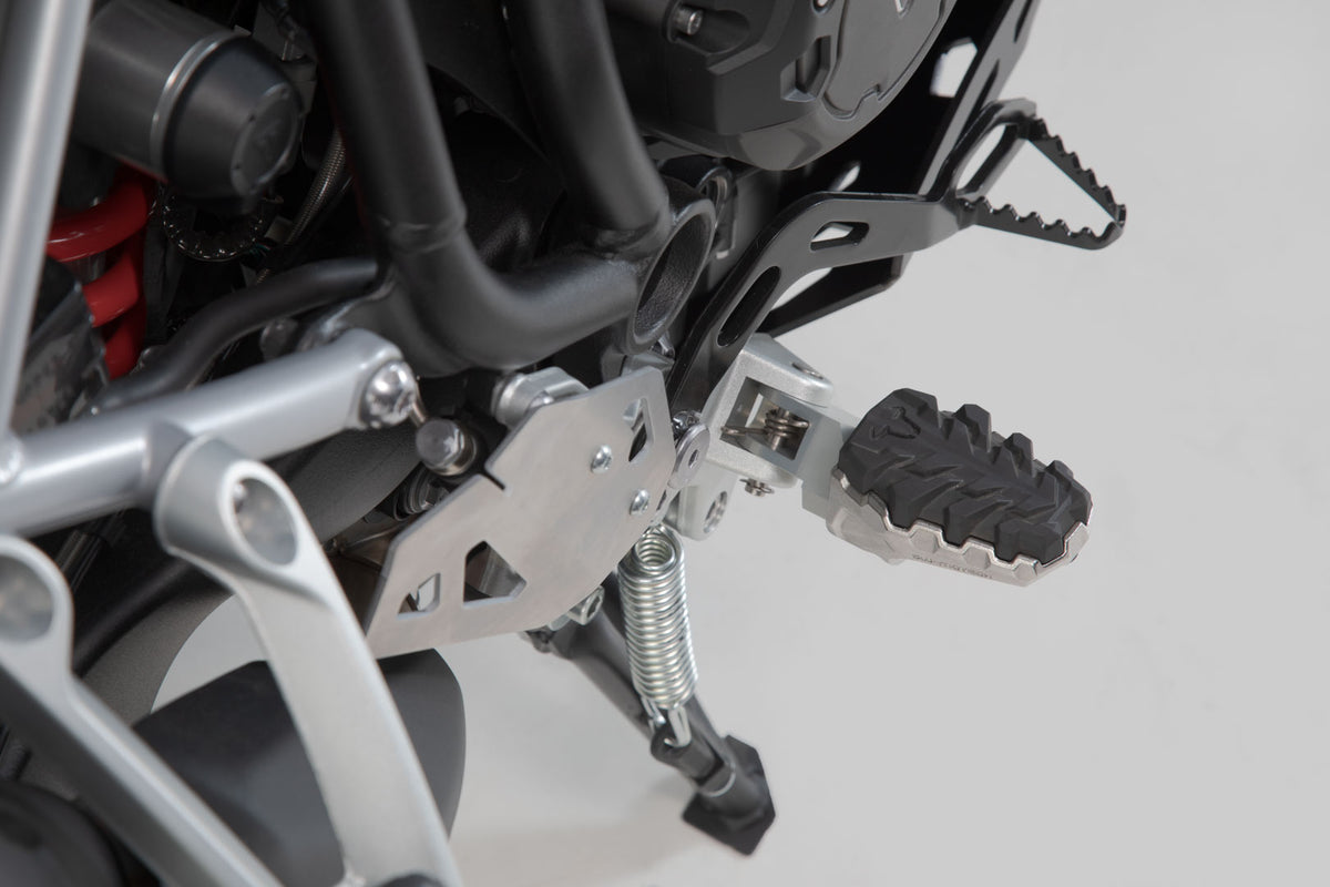 EVO FOOTREST TIGER 800/900/1200 /SCR1200