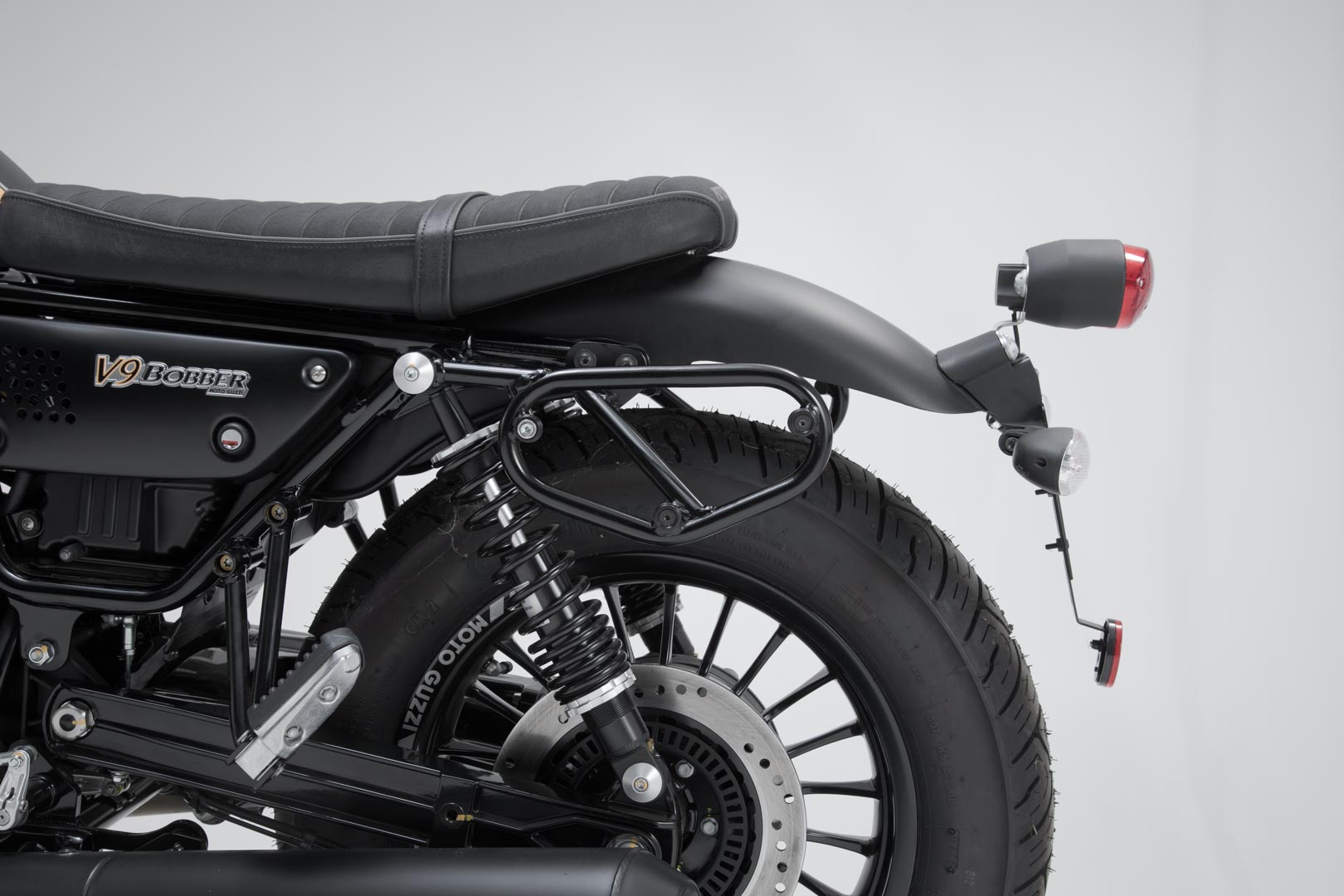 SLC CARRIER LH V9 ROAMER/BOBBER(15-22)