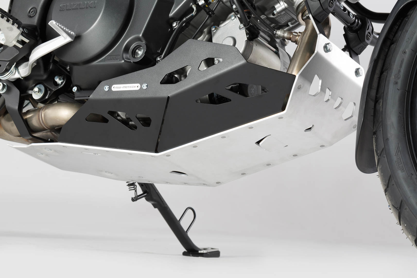 ENGINE GUARD SUZ DL1000(14-19)W/CRASHBAR